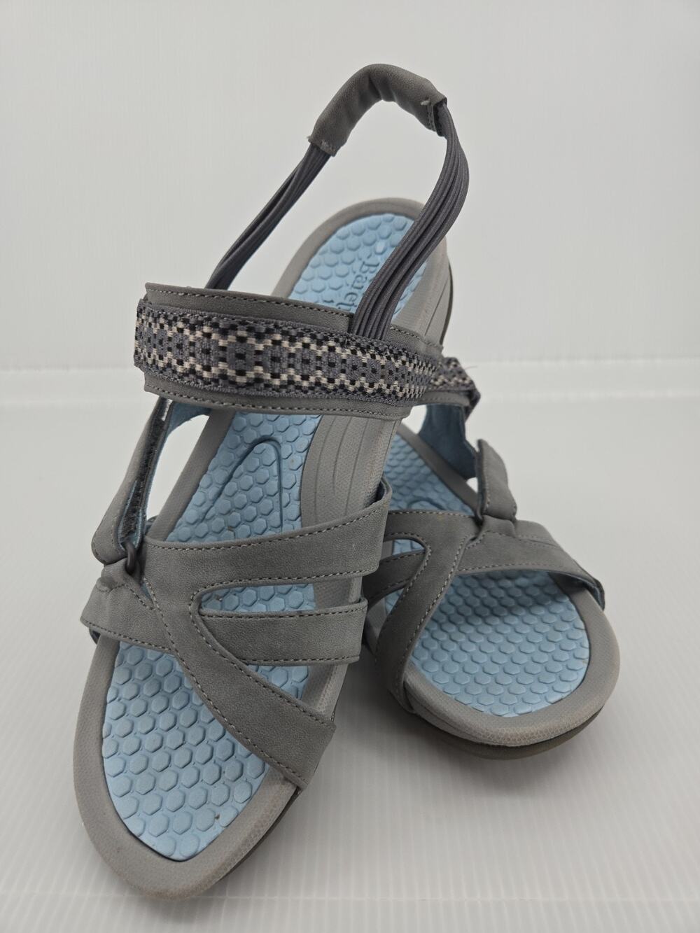 Baretraps Dalton Women’s Sz 7.5 Open Toe Adjustable Straps Gray Blue Sandals